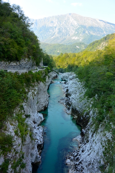 La Soca plus belle riviere a la couleur emeraude de Slovenie