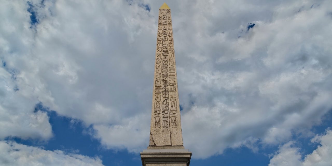 Restauration de l’obélisque de Louxor à Paris : focus sur un chantier pharaonique !