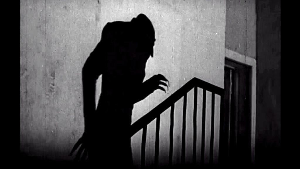 Ombre de Nosferatu dans les escaliers