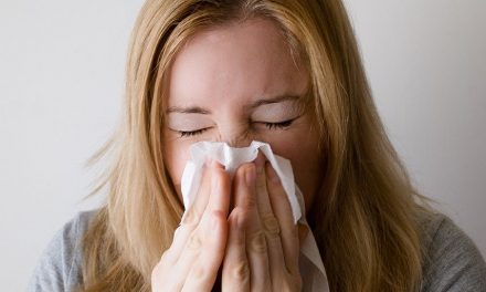 Apaiser les symptômes de rhinite allergique avec la médecine douce