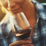 Apprendre à déguster le vin en 4 étapes