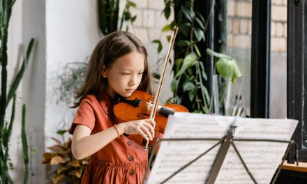 La musique classique dès le plus jeune âge, c’est possible ! — 6 idées à suivre