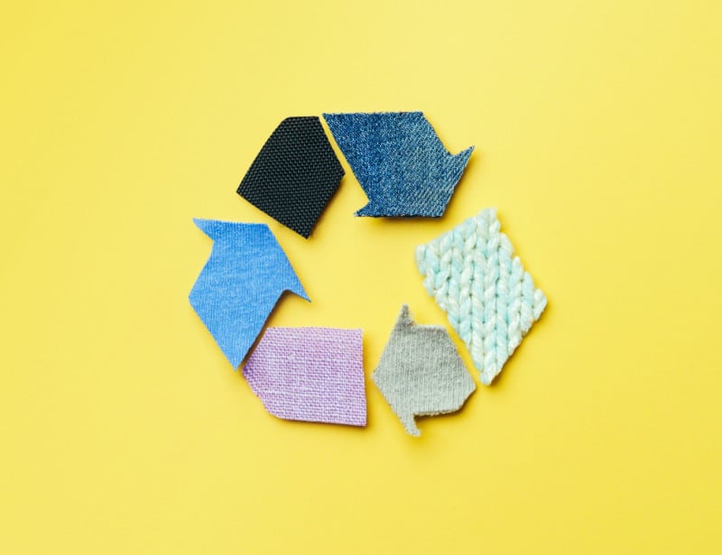 Zoom sur le recyclage des textiles usagés : se séparer intelligemment de ses vêtements