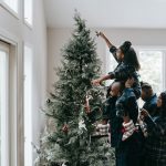 S’occuper en famille pendant les vacances de Noël – 10 activités festives
