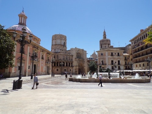 centre historique de Valence - plaza de la Virgen et cathédrale