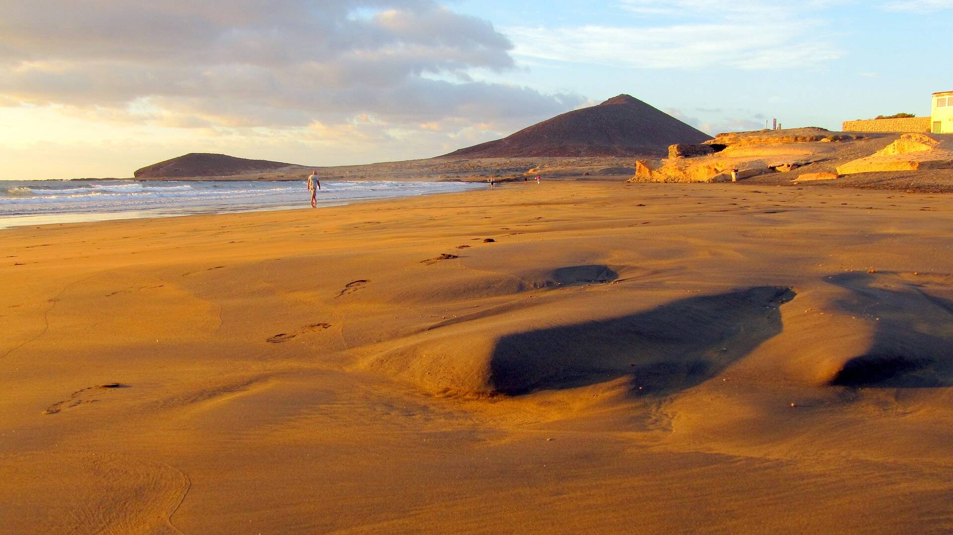 Lever de soleil sur la plage d'El Médano, Ténérife