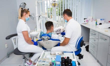 L’accès gratuit aux soins dentaires change la vie des étudiants de Poitiers