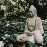 Comment s’initier à la méditation Vipassana : les 5 étapes clés