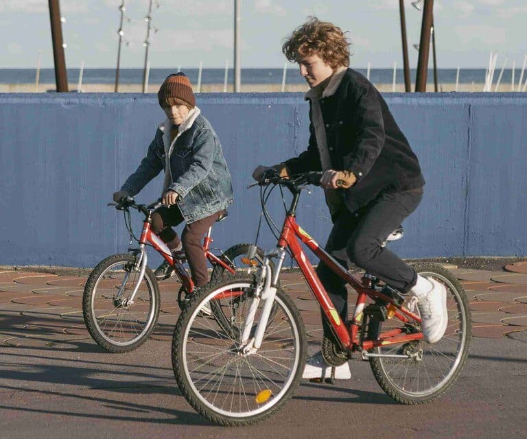 Les vélothèques : un service de location original pour généraliser la pratique du vélo à tous les enfants