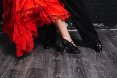 Couple dansant lors d''une milonga